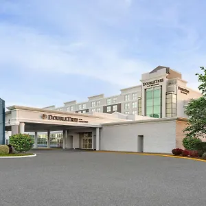 https://doubletree-by-hilton-hotel-norfolk-airport.williamsburghotelsusa.com
